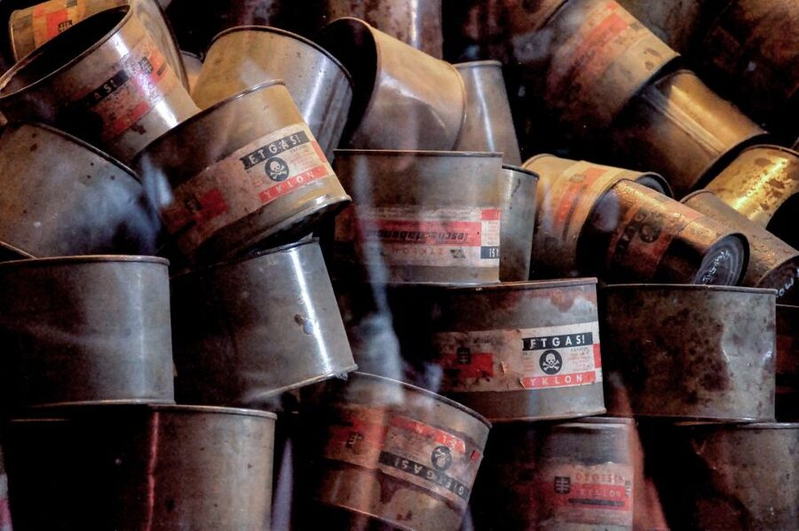 Krakow: Auschwitz-Birkenau Guided Tour Pickup/Lunch Options - Should you book this Auschwitz-Birkenau tour?