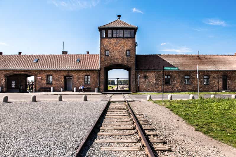 Krakow: Auschwitz-Birkenau & Wieliczka Salt Mine Day Tour - Two major sights, one very full day