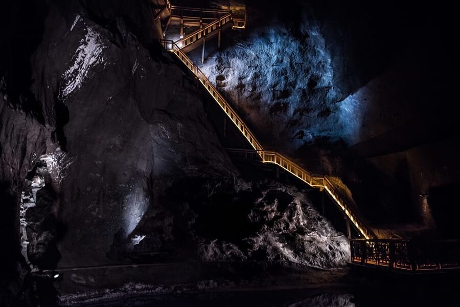 Krakow: Auschwitz-Birkenau & Wieliczka Salt Mine Day Tour - Transport, group comfort, and timing