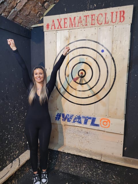 Krakow Axe Mate Club: Axe throwing, Tomahawks. WATL venue! - Your 90-minute session, from first throw to tomahawks
