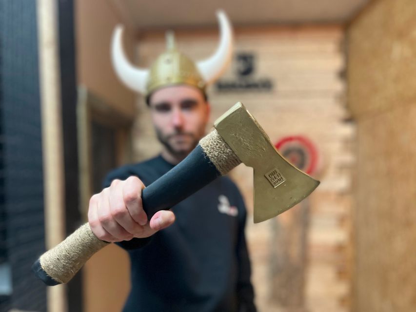 Krakow: Axe Throwing Fun - How the private format affects the experience