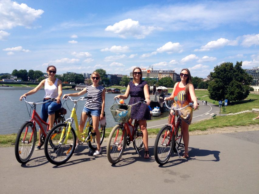 Krakow: Bike Tour of the Old Town, Kazimierz, and the Ghetto - Along the Vistula toward Podgórze