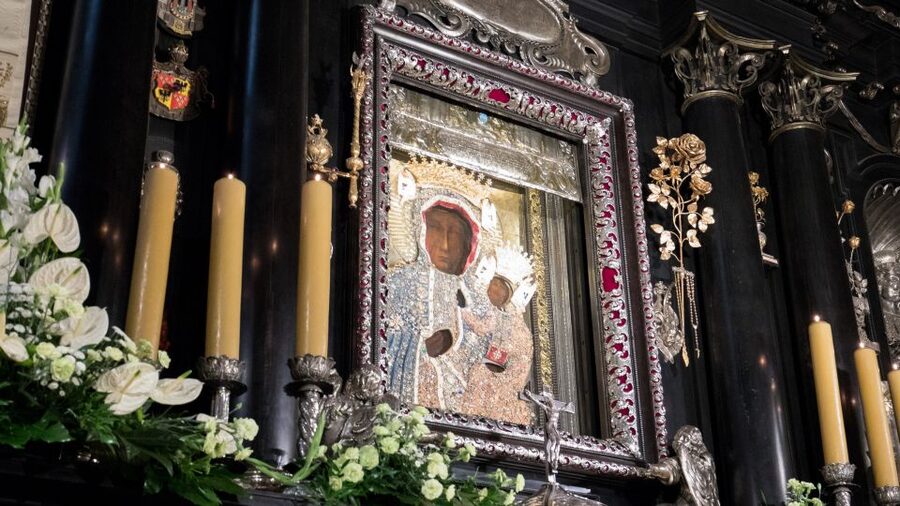 Krakow: Black Madonna of Częstochowa & Home of John Paul II - Key points at a glance