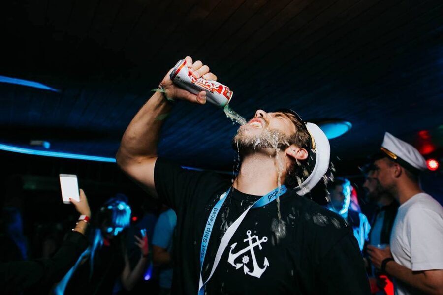 Krakow: Boat Party with Unlimited Drinks - Key points before you book