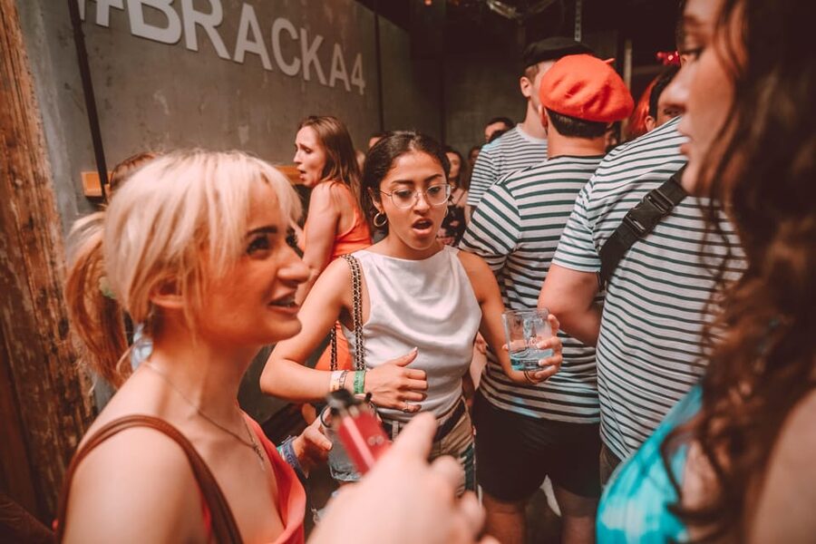 Krakow: Bottomless Brunch with 3-Course Meal and Drinks - What the Krakow bottomless brunch really is