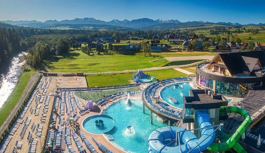 Krakow: Chocholowskie Thermal Baths Evening Ticket - Who should book this experience?