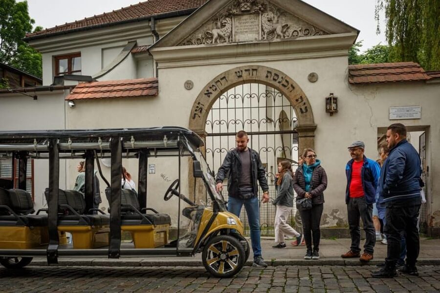 Krakow: City Sightseeing Tour by Shared or Private Golf Cart - Kazimierz: churches, squares, and synagogues