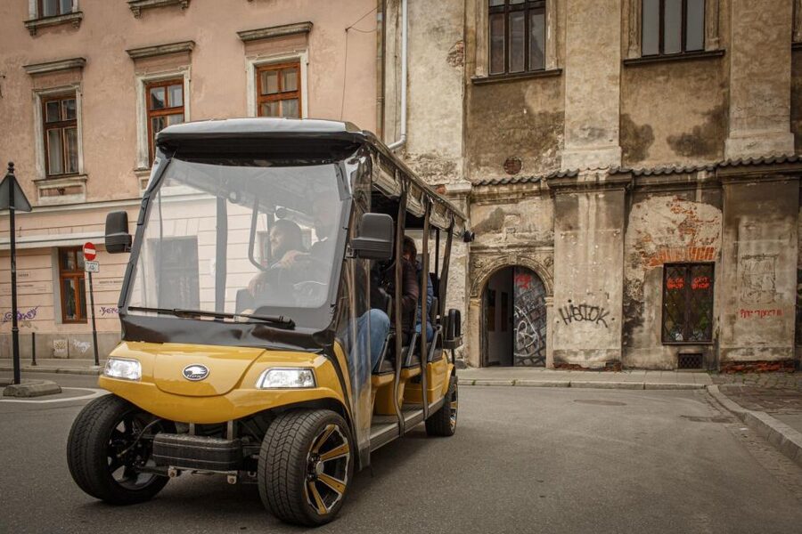 Krakow: City Tour Golf Cart & Schindler's Factory Guide Tour - Meeting at the Kiss and Ride Parking Lot
