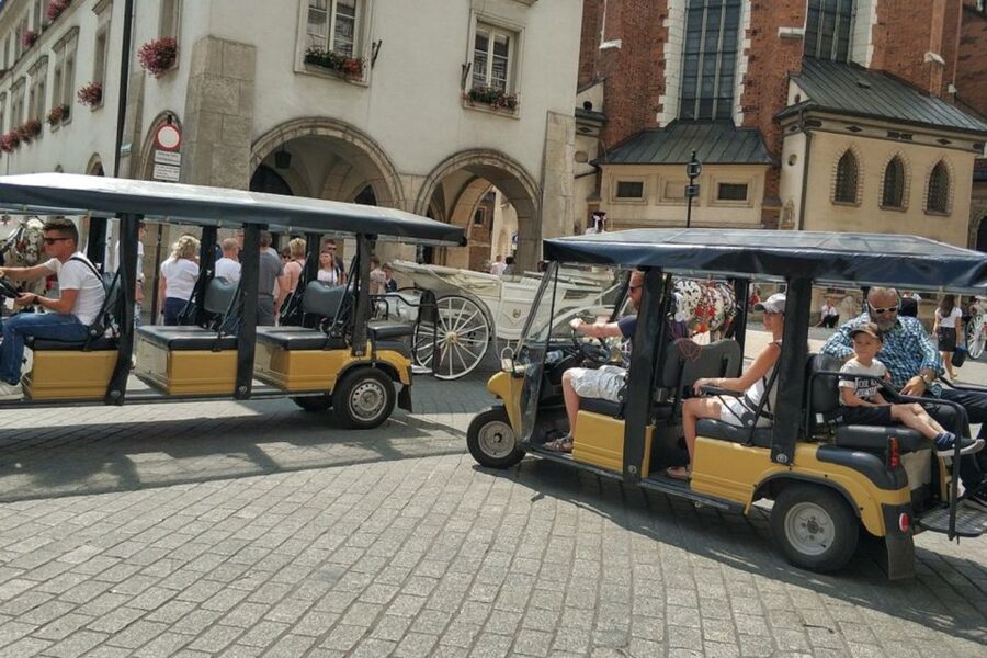 Krakow: Electric Golf Cart Tour of the Old Town - Planty Park and Krakow’s medieval defenses