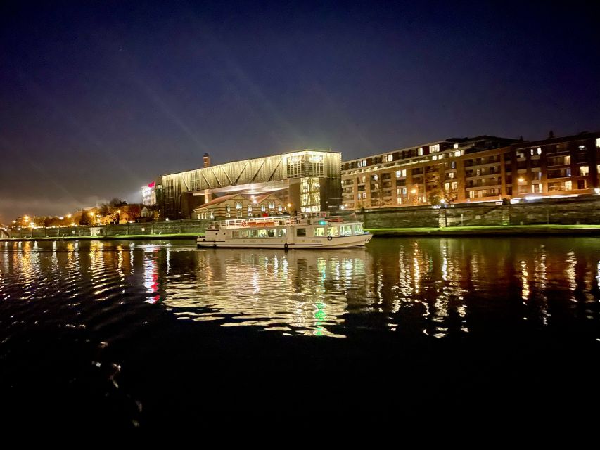 Krakow: Evening Cruise with a Glass of Wine - From Wawel Hill to the Norbertine Convent