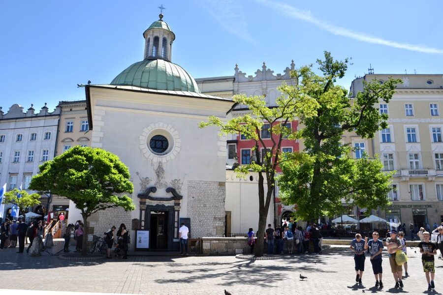 Krakow: Full Tour Regular 1.5h guided city tour by E-Cart - Practical details before you reserve