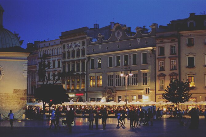Krakow: Guided City Tour by Golf Buggy (with hotel pickup) - Kazimierz: two sides of a complicated district