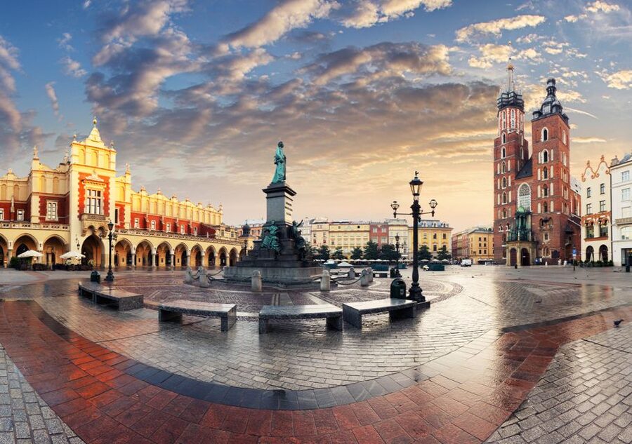 Krakow: Guided Old Town Tour - Why this Krakow walk works so well