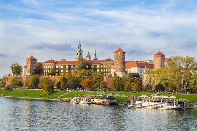 Krakow: Guided Tour of Wawel Castle & Cathedral - Why Wawel Castle matters in Kraków