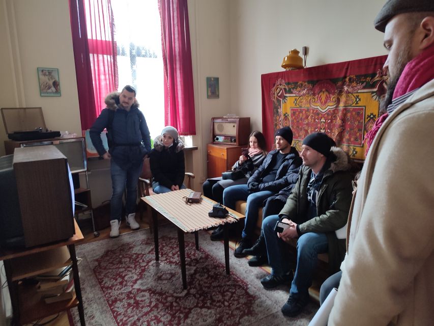 Krakow: Guided Tour to Nowa Huta on Commie Retro Van - Who should book this Nowa Huta tour