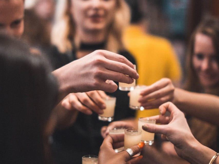 Kraków: Guided Vodka Tour with Food and Drink Tastings - Key points to know before you book