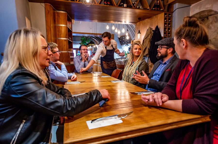 Krakow: Guided Wine Bar Tour with Tastings and Snacks - Why Polish wine makes this Krakow tour different