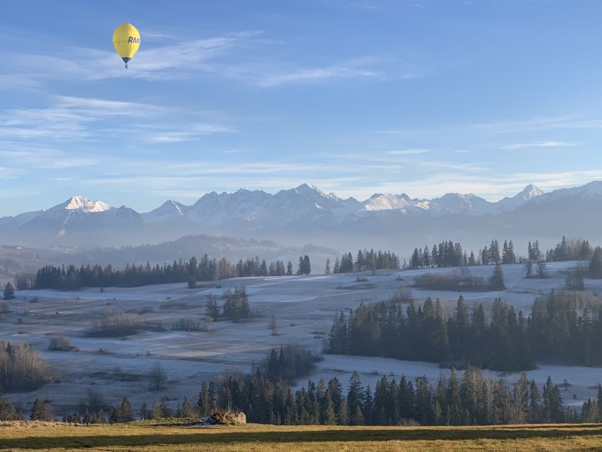 Kraków: Hot Air Balloon Flight with Champagne - Champagne, balloon initiation, and your certificate