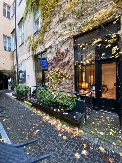 Kraków in a nutshell - walking tour - Starting at the ZeeTour office