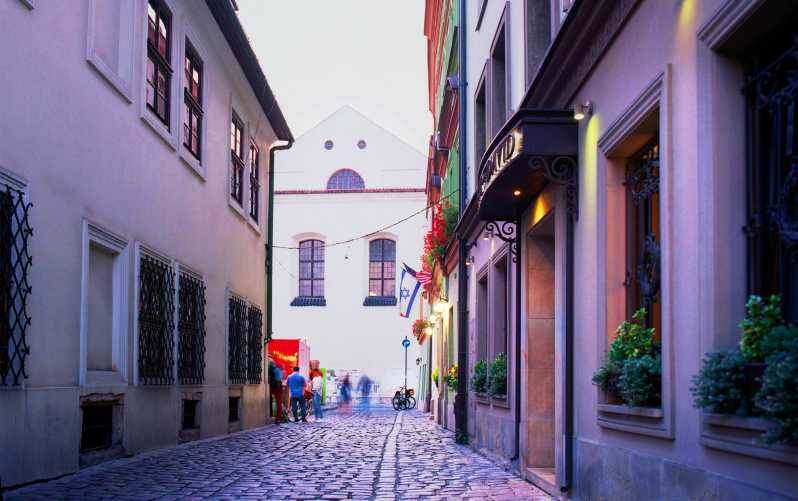 Krakow: Jewish Quarter and Former Ghetto Tour by Golf Cart - From Kazimierz’s Jewish streets to Podgórze’s ghetto