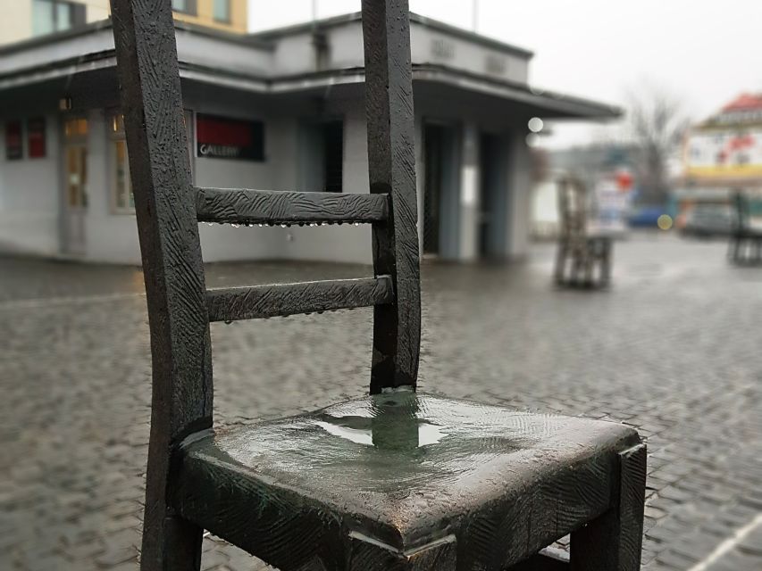 Krakow: Jewish Quarter and Former Ghetto Tour by Golf Cart - Podgórze and the first stages of Nazi occupation