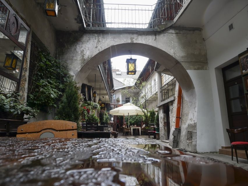 Krakow: Jewish Quarter and Schindler's Factory Guided Tour - Key points at a glance