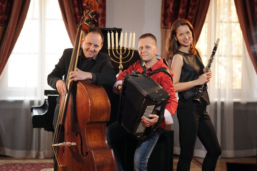 Krakow: Jewish-Style Klezmer Music Concert - Meeting at 14 Sławkowska Street