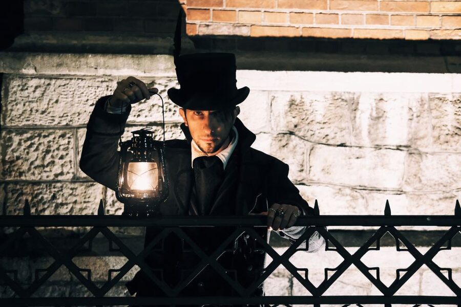 Krakow: Legends and Tales of Old Town Walking Tour - A 110-minute walk through medieval Kraków