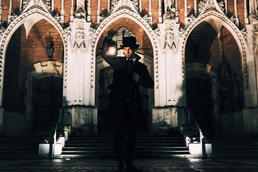 Krakow: Legends and Tales of Old Town Walking Tour - Why the guide matters more than the route