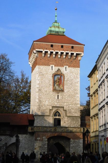 Krakow Old Town and Jewish Quarter in one guided walk - What the $209 group price really buys you