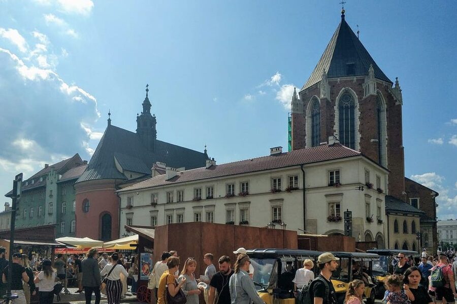 Krakow: Old Town City Tour in a Golf Cart - The Latin Quarter and Church of St. Anna