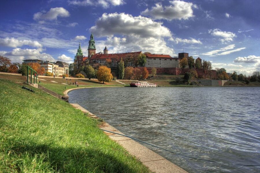 Krakow: Old Town Highlights Private Walking Tour - Starting at the Barbican and walking the Royal Route
