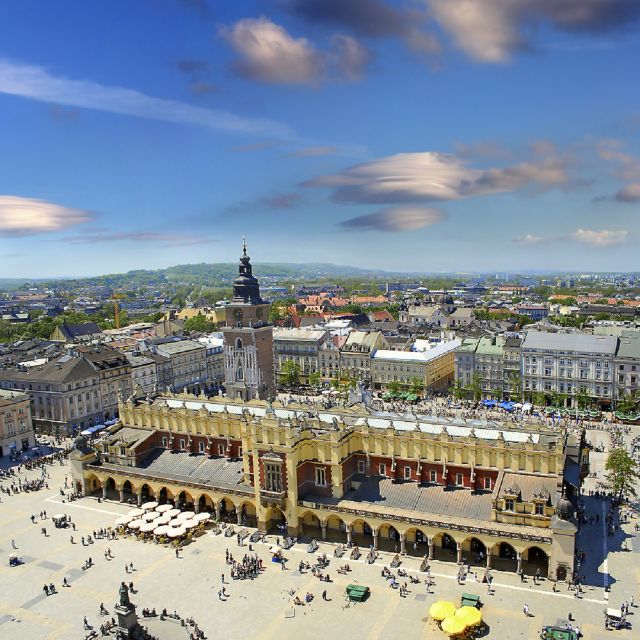 Krakow: Old Town Private Guided Walking Tour - St. Mary’s Basilica and the sound of the bugle