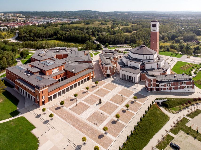 Krakow: Pope John Paul II Guided Tour with Home & Sanctuary - Who should book this experience?