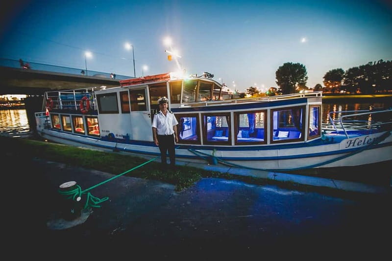 Krakow: Private Evening Boat Tour - Should you book the Krakow private boat tour?