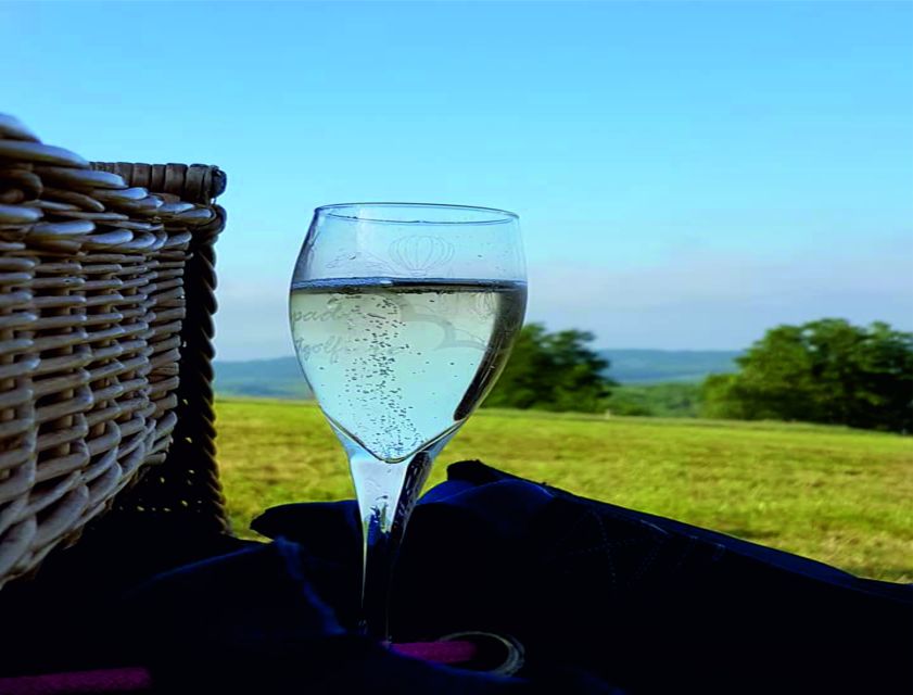 Kraków: Private Hot Air Balloon Flight with Champagne - Key points to know before booking