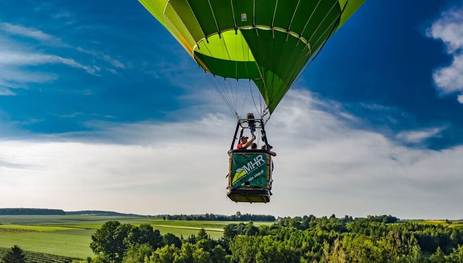 Kraków: Private Hot Air Balloon Flight with Champagne - Who can take part, and who should skip it