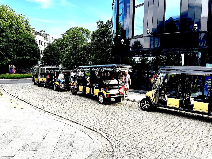 Krakow: Private Panoramic Tour by Golf Cart with Audio Guide - The private group price and what you receive