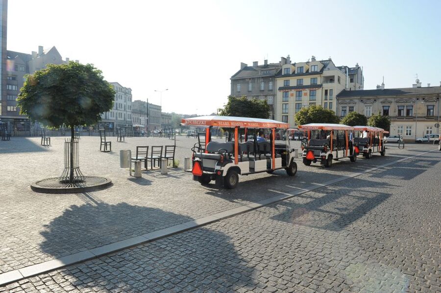 Krakow: Private Sightseeing by Electric Car - Price, Timing, and Practical Value