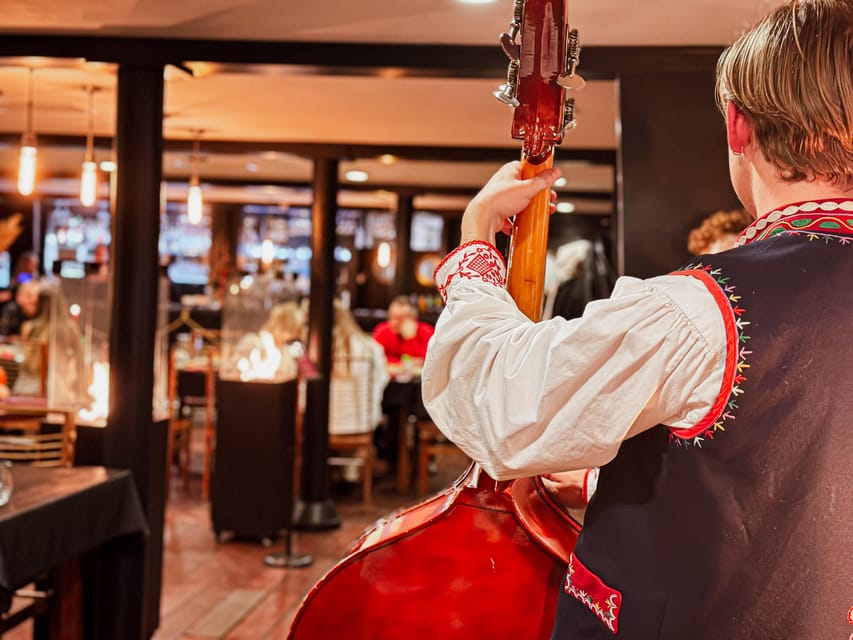 Krakow: Regional Polish Dinner with Vistula River Cruise - From the table to the Vistula