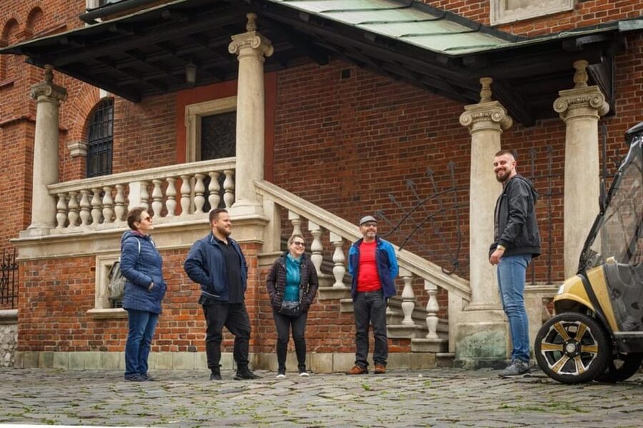 Krakow: Regular Extended City Sightseeing Tour By Golf Cart - Key points at a glance