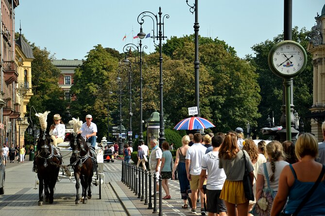 Krakow's Essential Tour of the Old Town and Wawel Castle - Rynek Główny, Europe’s great medieval square
