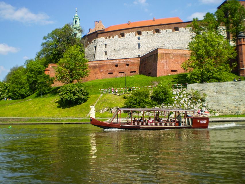 Krakow: Scenic River Cruise - What this Krakow cruise is really good at