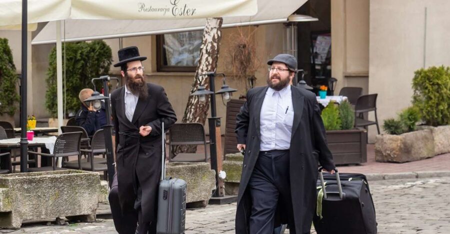 Krakow: Schindler's Factory and Jewish Ghetto Guided Tour - Why the factory and ghetto belong together