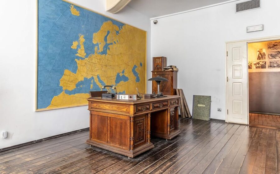 Krakow: Schindler's Factory Entry Ticket (Optional Guide) - Oskar Schindler’s office and the Ark of the Saved