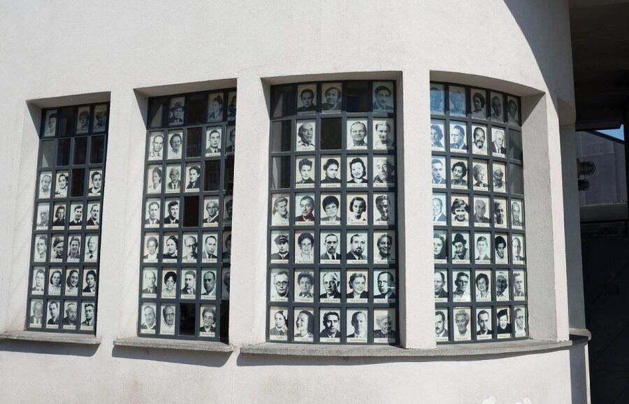 Krakow: Schindler's Factory & Ghetto Guided Tour - Key points to know before you book