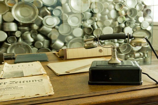 Krakow Schindler's Factory Guided Tour with Admission Ticket - What Schindler’s Factory really tells you