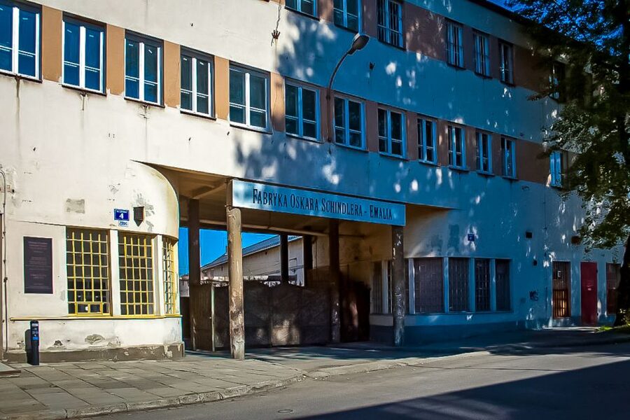 Krakow: Schindler’s Factory Guided Tour with Ticket - How the 90-minute pace feels