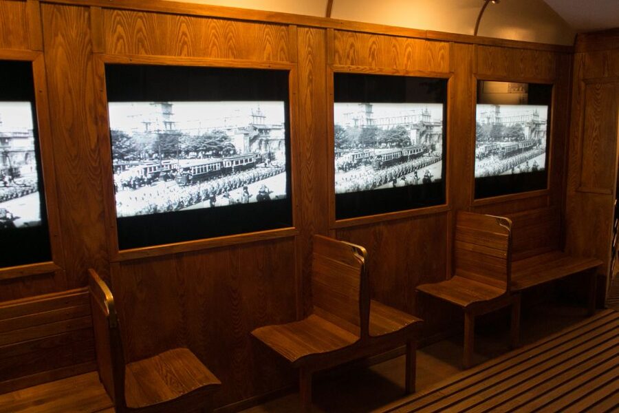 Krakow: Schindler's Factory, Jewish Ghetto & Salt Mine Tour - Inside Schindler’s Factory Museum