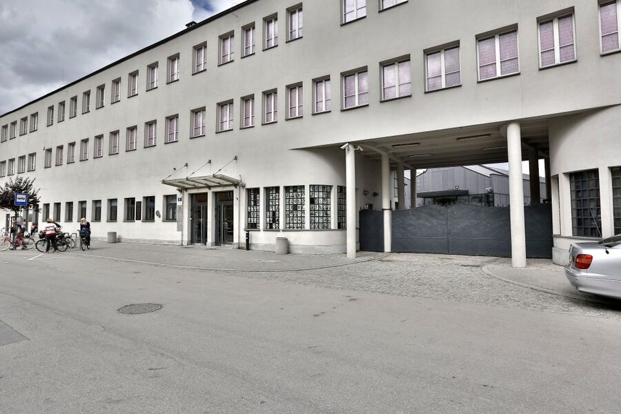 Krakow: Schindler's Factory Museum Guided Tour - Practical Tips for a Better Visit